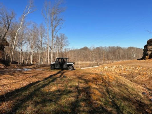 269 STARGAZER LN, FALLS OF ROUGH, KY 40119, photo 2 of 15