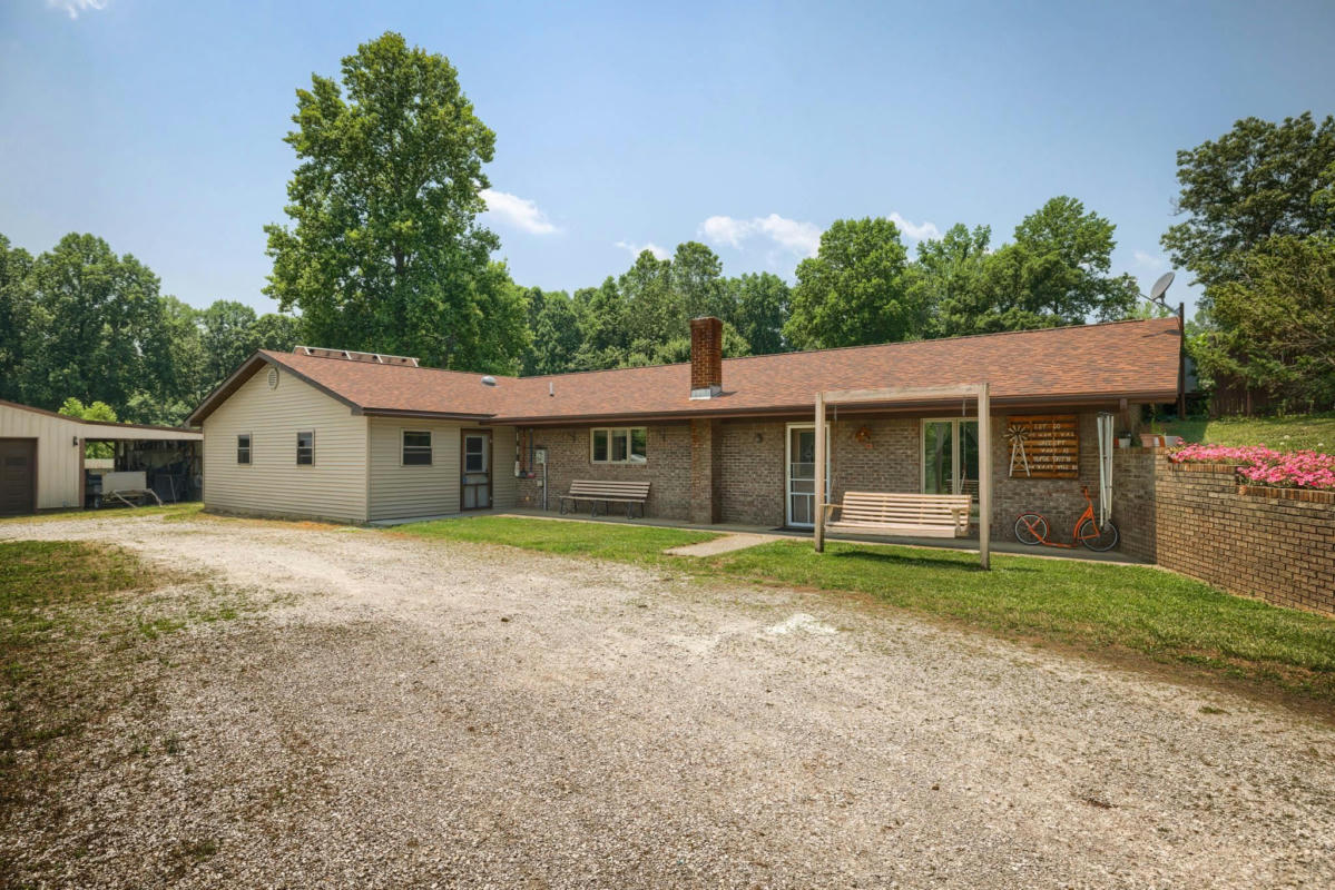 1000 MIDDLE PATESVILLE RD, HAWESVILLE, KY 42348, photo 1 of 36